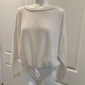 Socialite White Crew Neck Sweater